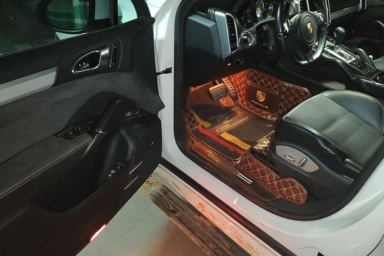 Used Porsche Cayenne 2012 Cayenne GTS 4.8L
