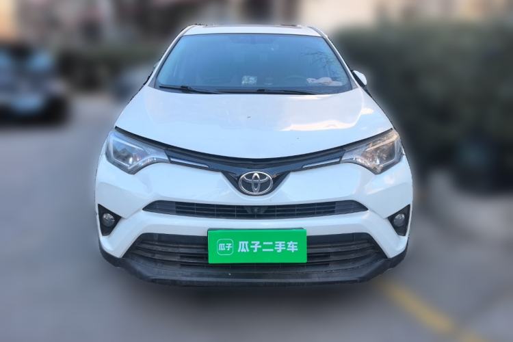 Used Toyota RAV4 2016 2.0L CVT Two-Wheel Drive Comfort Edition China V Standard
