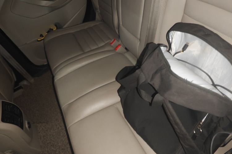 Used Ford Kuga 2013 1.6L GTDi Two-Wheel-Drive Trend Model Left Rear Seat