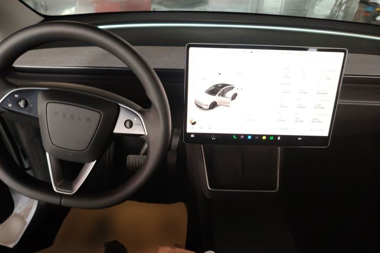 Used Tesla Model Y 2025 Rear-Wheel Drive First Edition