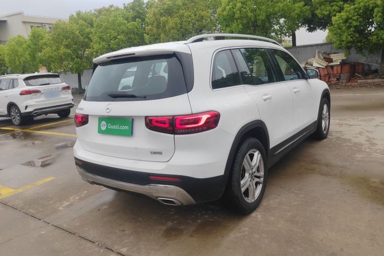 Used Mercedes-Benz GLB 2023 GLB 200 Dynamic Edition Rear Right 45 Deg