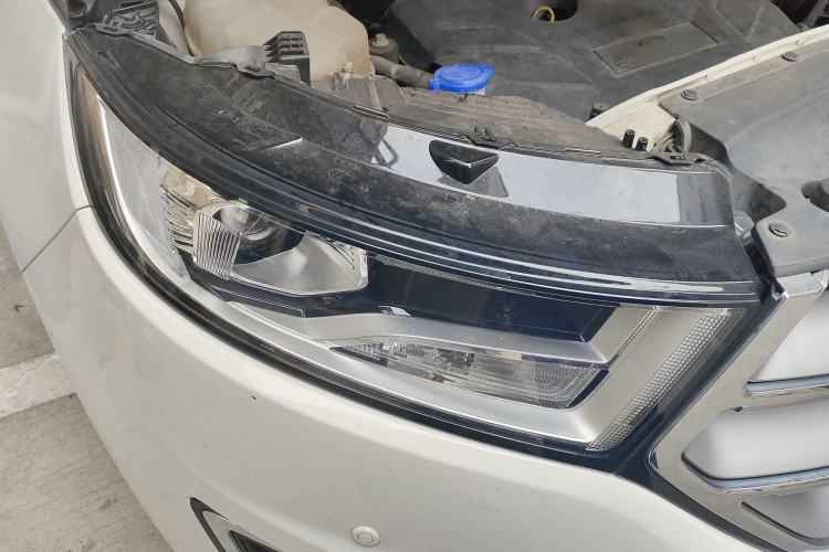 Used Ford Edge 2018 EcoBoost 245 Two-Wheel-Drive Platinum Edition 7-Seater China V Emission Standard