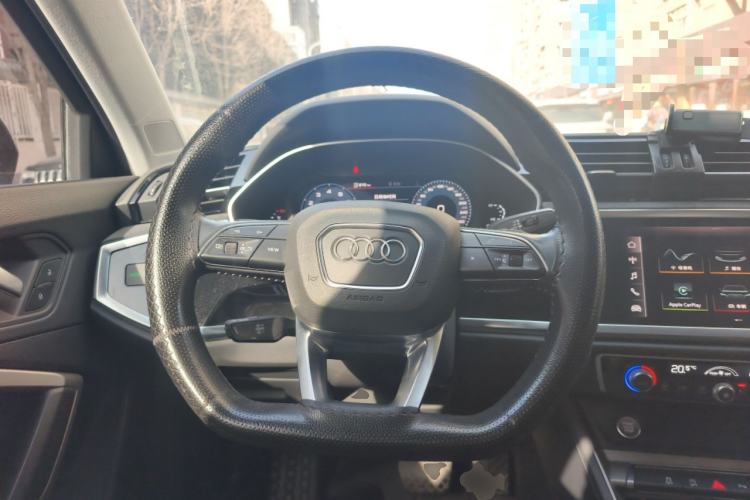 Used Audi Q3 2020 35 TFSI Fashion Dynamic Model