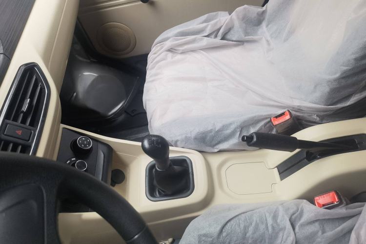 Used Kuayue Kuayue Xing V3 2023 1.3L Gasoline Standard Model 5-Seater Passenger Vehicle