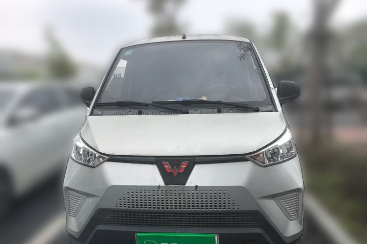 Used Wuling EV50 2021 Van Logistics Vehicle Lishen 41.6kWh Tongyu Electric Control System
