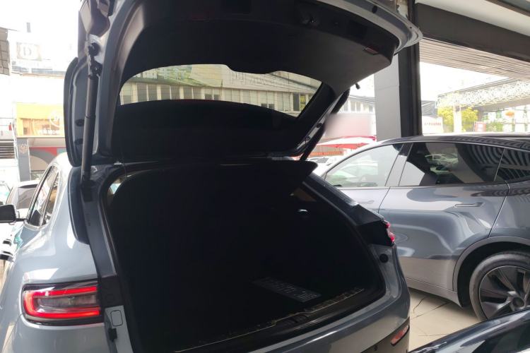 Used Hima AITO M5 2023 Pure Electric All-Wheel Drive Intelligent Driving Version Trunk