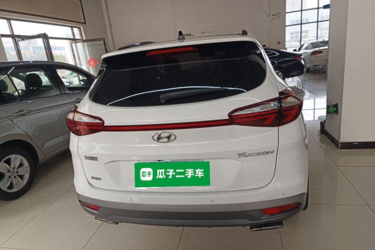 Used Hyundai Tucson 2019 280TGDi Dual-Clutch Two-Wheel Drive Fashion Edition China VI Standard
