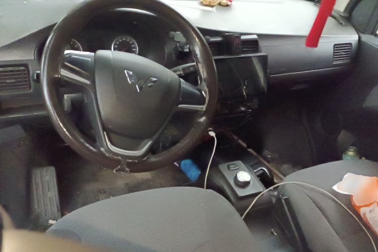 Used Wuling Rongguang EV 2020 Enclosed Window Version Base Model 2 Seats 300 KM