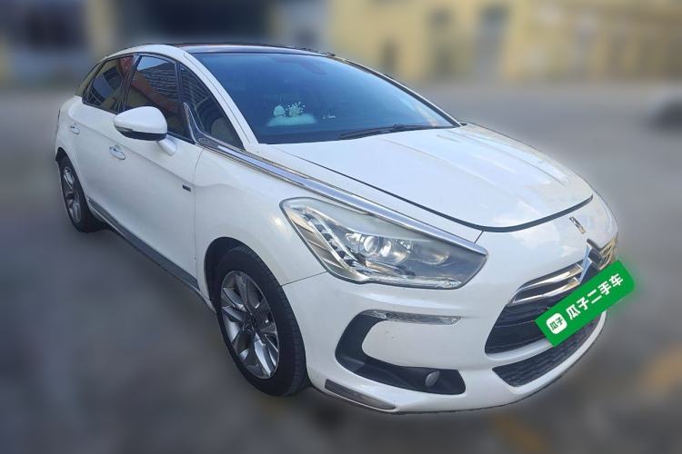 Used DS 5 2014 1.6T Luxury Edition THP160
