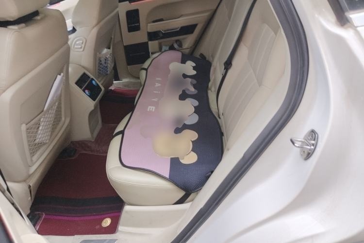 Used Zotye T700 2017 1.8T Dual-Clutch Prestige Model