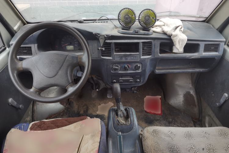 Used Wuling Zhiguang 2010 1.0L New Version Practical Edition with Short Body