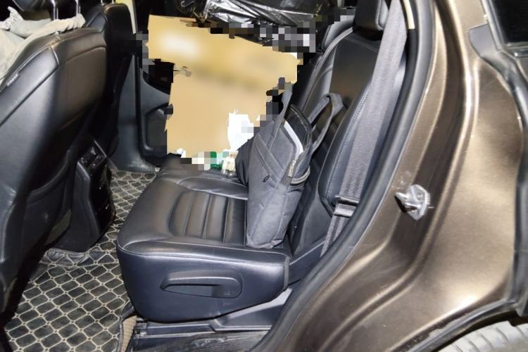 Used Ford Edge 2015 2.0T GTDi Two-Wheel-Drive High-Line Version