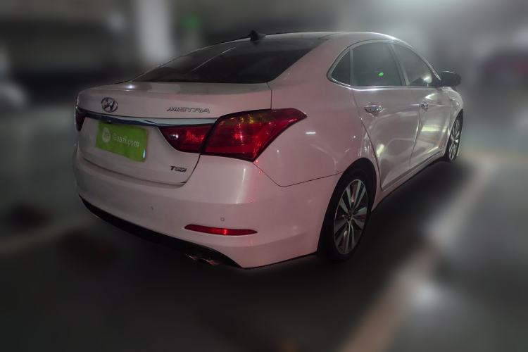 Used Hyundai Mistra 2016 1.6T Automatic Smart GLS Rear Right 45 Deg