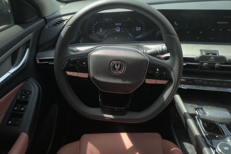 Used CHANGAN Eado 2025 PLUS 1.4T Dual-Clutch High-Energy Version