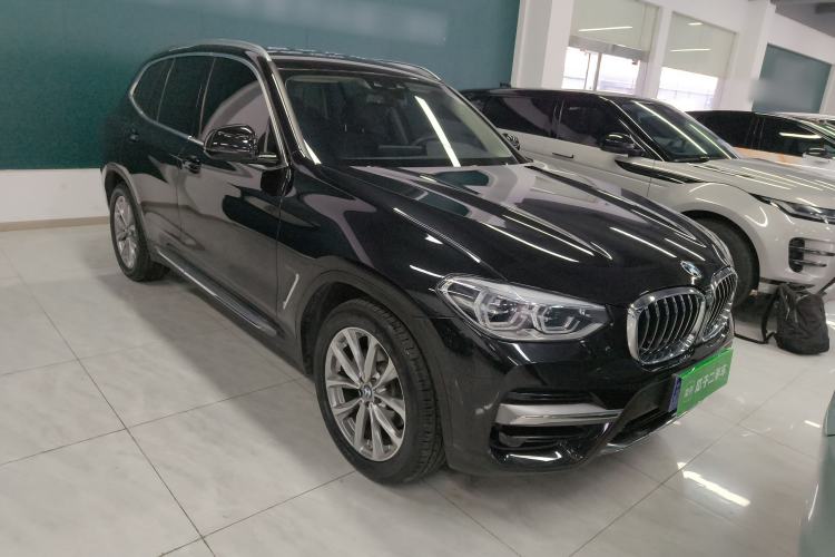 Used BMW X3 2021 Facelift xDrive25i Luxury Package Front Right 45 Deg