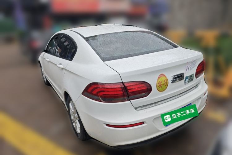 Used Qoros 3 2018 Sedan 1.6L Automatic Leading Model