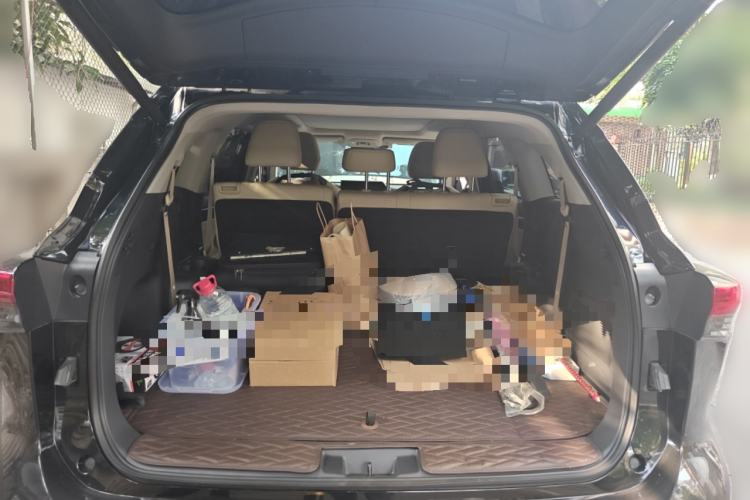 Used Toyota Highlander 2022 Dual-Engine 2.5L Four-Wheel Drive Prestige Version 7 Seats