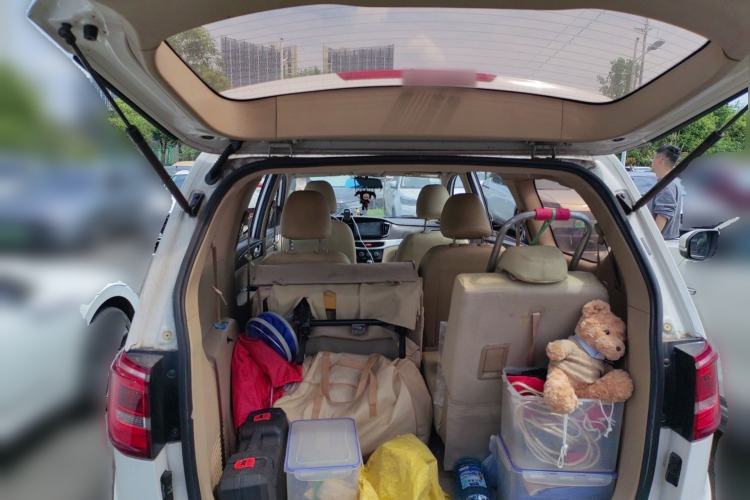 Used Baojun 730 2016 1.5T Manual Standard Version 7 Seats Trunk