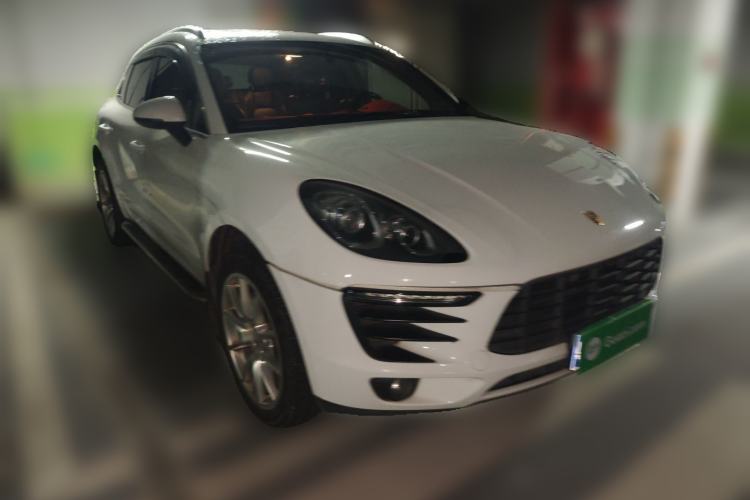 Used Porsche Macan 2014 Macan S 3.0T Front Right 45 Deg