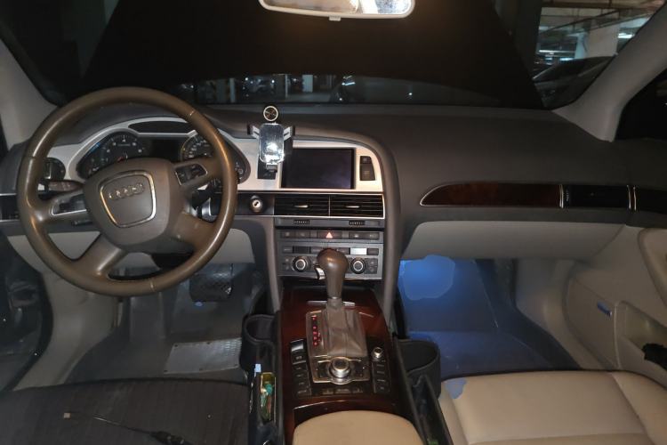 Used Audi A6L 2010 2.4L Comfort Edition
