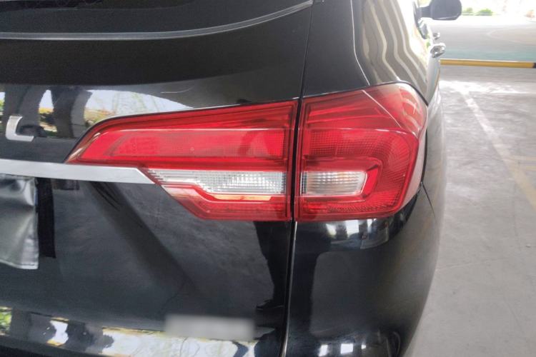 Used Haval M6 2019 1.5T Manual Two-Wheel Drive Urban Version China VI Standard Right Rear Taillight