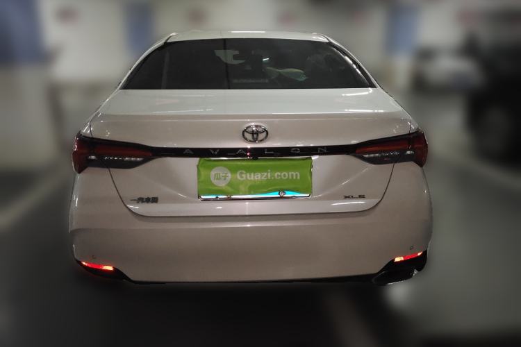 Used Toyota Avalon 2019 2.0L XLE Premium Edition China VI