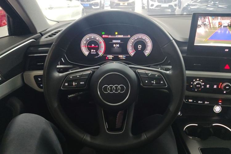 Used Audi A4L 2024 40 TFSI Fashion Dynamic Model Steering Wheel