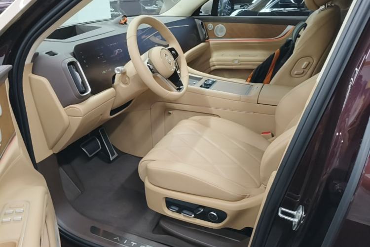Used Hima AITO M9 2025 Extended-Range Ultra Version 52 kWh 5-Seater Edition
