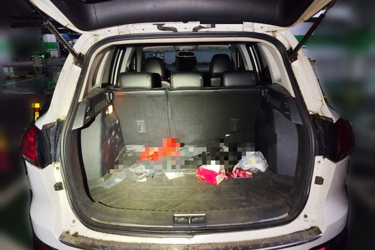 Used Zotye Domy X5 2015 1.5T Manual Luxury Version China IV Standard
