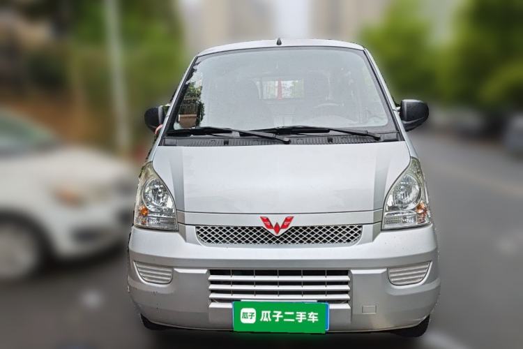 Used Wuling Rongguang 2019 1.5L Extended-Body Van Base Model with 2 Seats Front