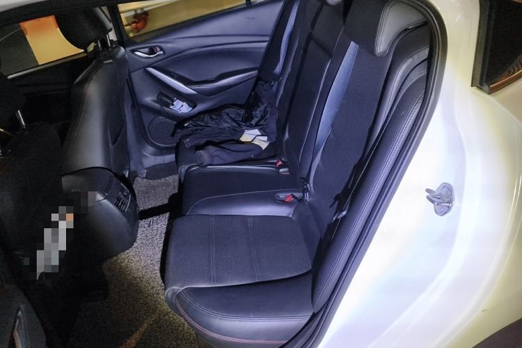 Used Mazda Atenza 2014 2.0L Blue Sky Luxury Edition
