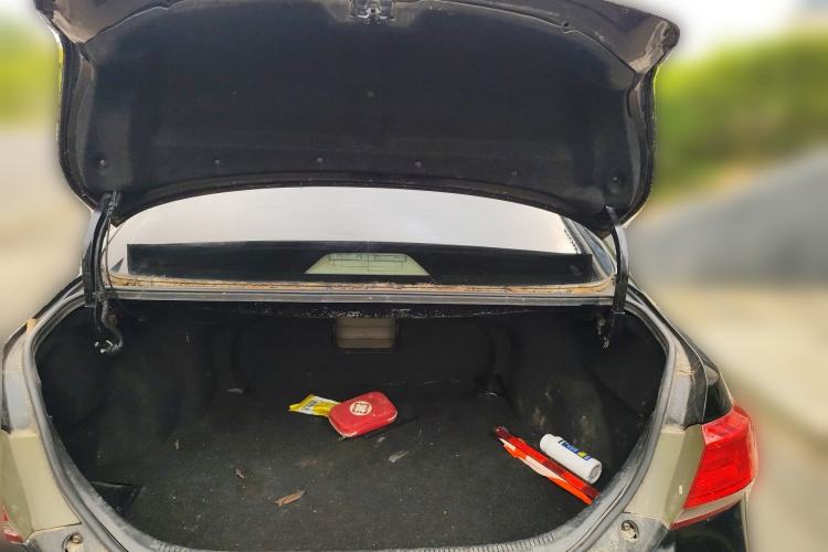 Used Toyota Camry 2010 240G Classic Edition Trunk