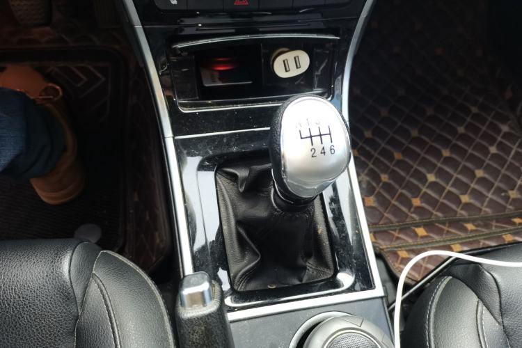 Used Haval H2 2014 1.5T Manual Two-Wheel Drive Elite Edition