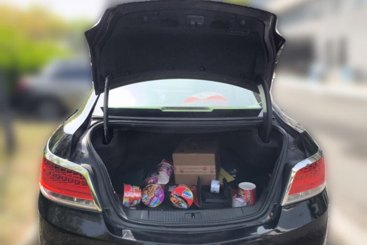 Used Buick LaCrosse 2012 2.4L SIDI Elegant Edition Trunk