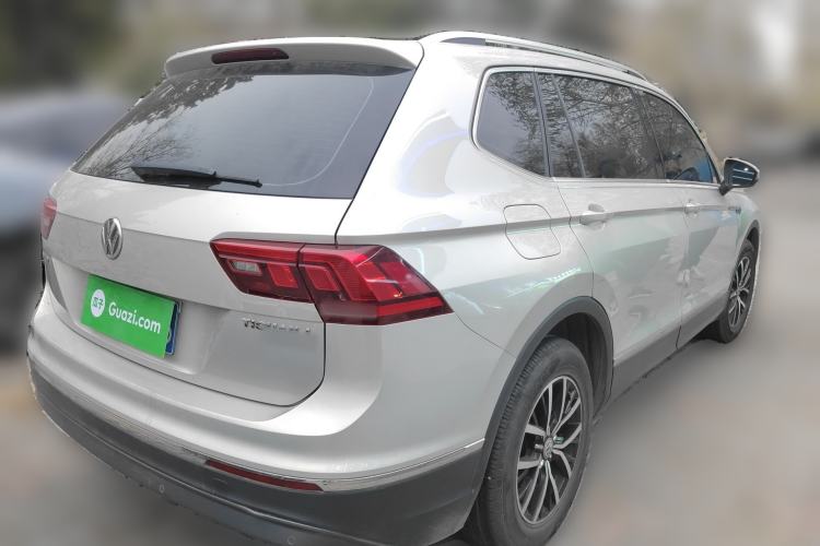 Used Volkswagen Tiguan L 2017 330TSI Automatic Two-Wheel Drive Luxury Edition
