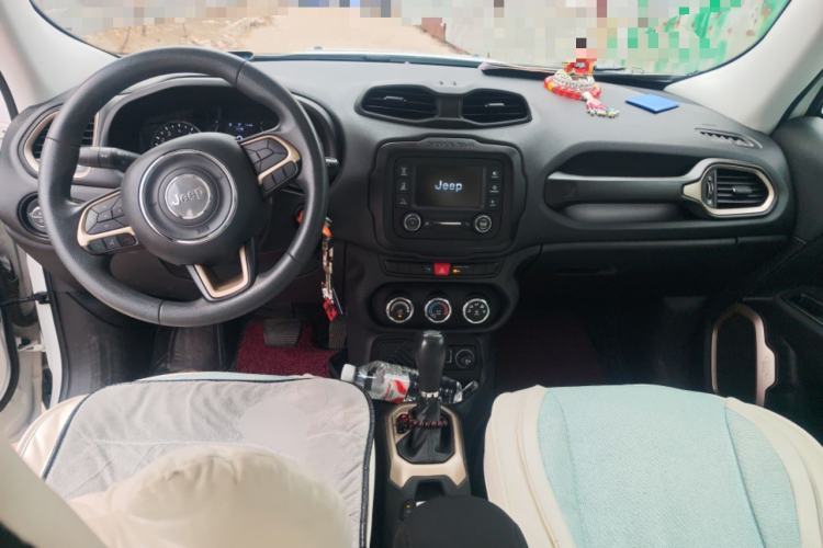 Used Jeep Renegade 2017 180T Automatic High-Energy Version
