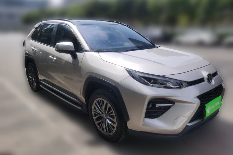 Used Toyota Wildlander 2023 2.0L CVT Two-Wheel Drive Luxury PLUS Edition Front Right 45 Deg