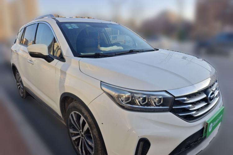 Used GAC Trumpchi GS4 New Energy 2019 1.5L PHEV Smart Enjoyment Version Front Right 45 Deg