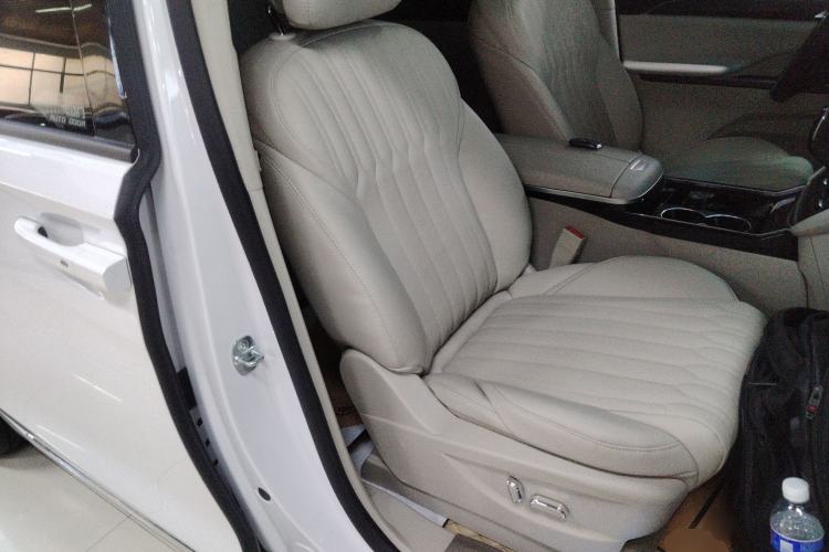 Used Buick GL8 2023 ES Lu Zun Comfort Model