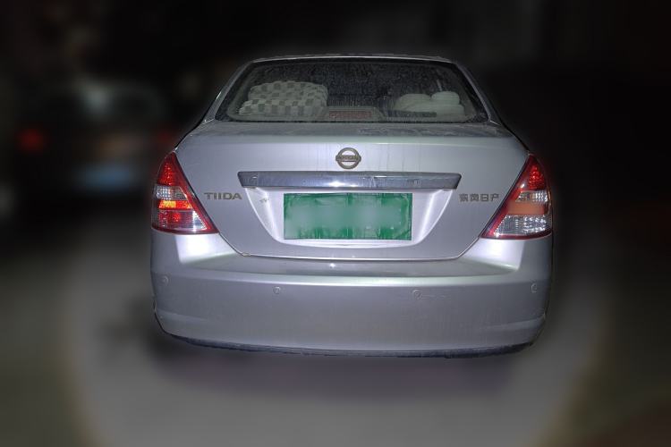 Used Nissan Tiida Sedan 2008 1.6L Manual Smart Version