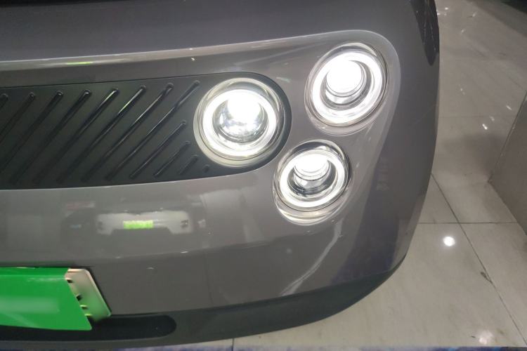 Used firefly firefly 2025 Illuminated Edition
