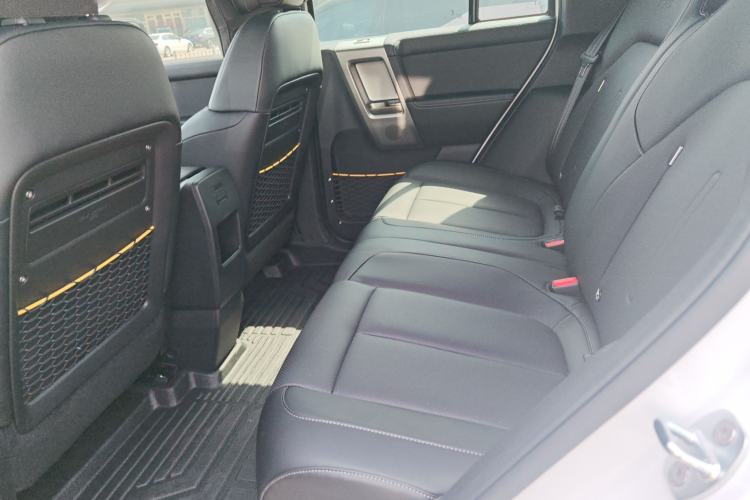 Used iCAR V23 2026 Model 550 Two-Wheel Drive Super Sports Edition Left Rear Seat