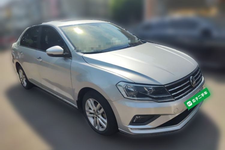 Used Volkswagen Jetta 2017 1.5L Automatic Comfort Model Front Right 45 Deg