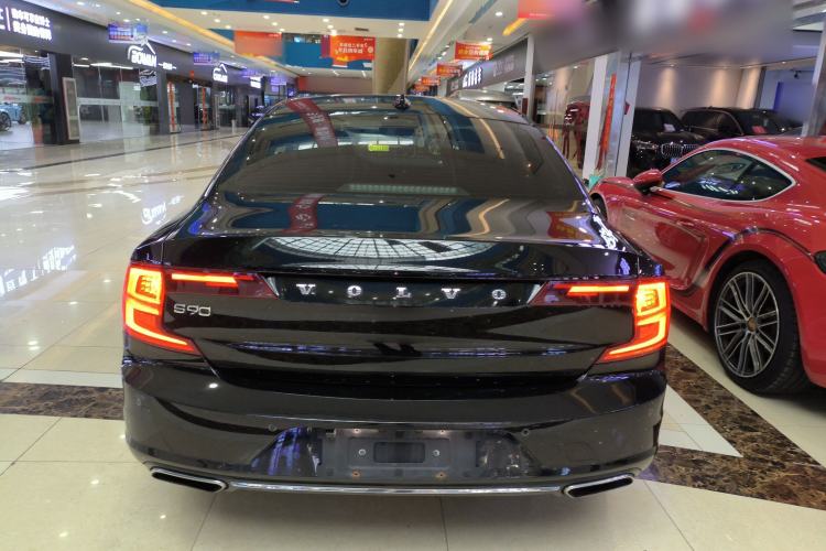 Used Volvo S90 2019 T4 Zhiyi Edition
