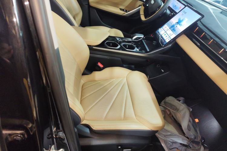 Used Geely Auto FX11 2023 2.0TD DCT Prestige Edition