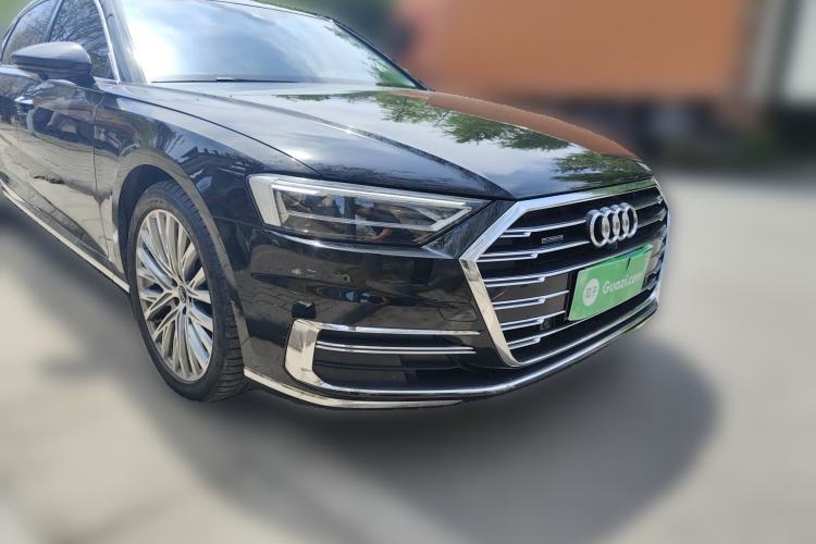 Used Audi A8 2022 A8L 50 TFSI quattro Comfort Edition Collector's Model Front Right 45 Deg