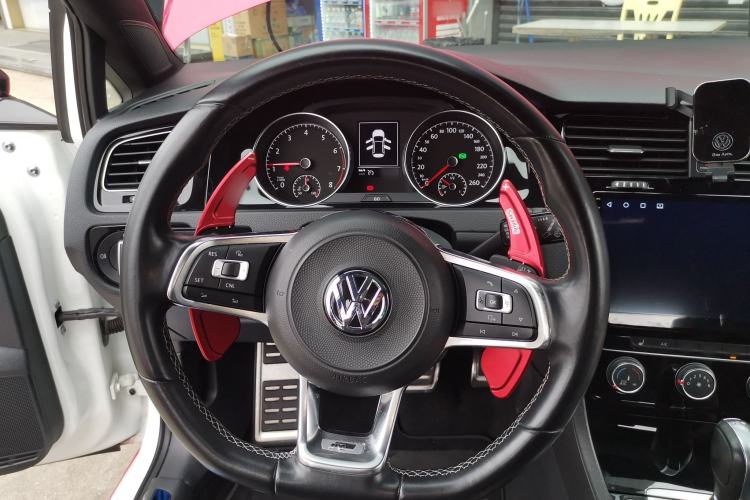 Used Volkswagen Golf 2018 280TSI Automatic R-Line Model
