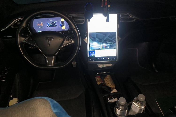 Used Tesla Model X 2017 X 100D Long Range Edition Center Console