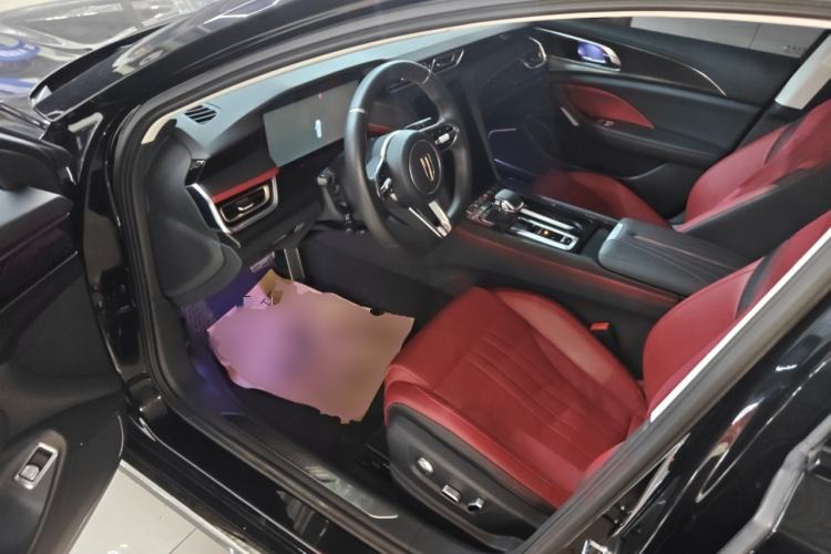 Used Hongqi H6 2023 2.0T Zhiyi Version
