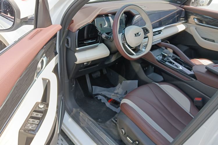 Used Geely Auto Monjaro L 2021 2.0TD DCT EVO Two-Wheel Drive Smart Luxury Version Driver Seat